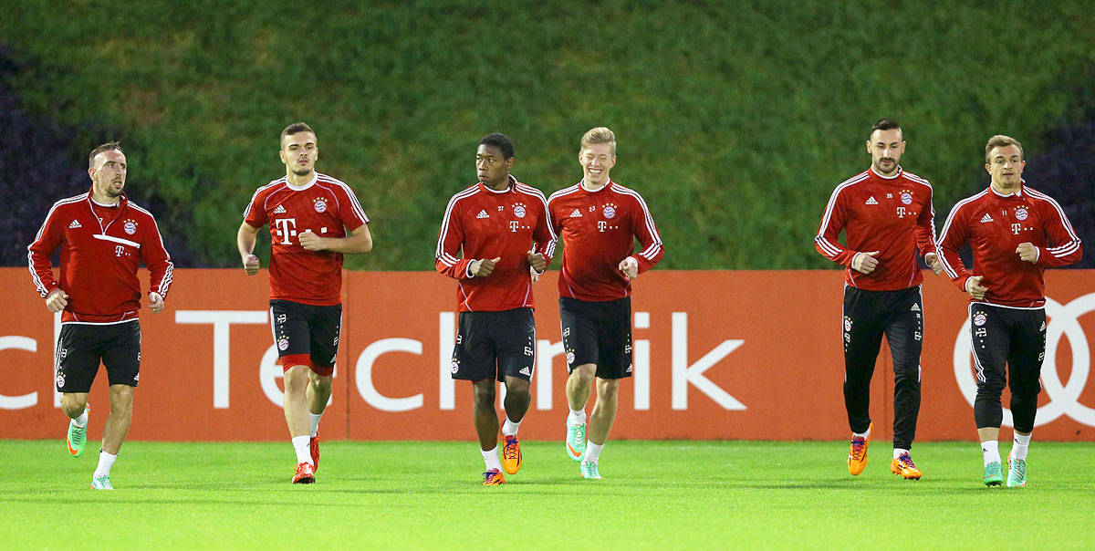 A Bayern München Katarban edzőtáborozott. Ribery (a kép bal szélén) Dohában ott volt, ma viszont nem játszik