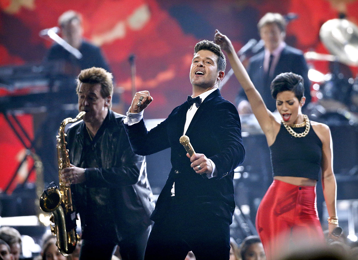 Robin Thicke a Chicagoval lépett színpadra az idei Grammy-díjátadón