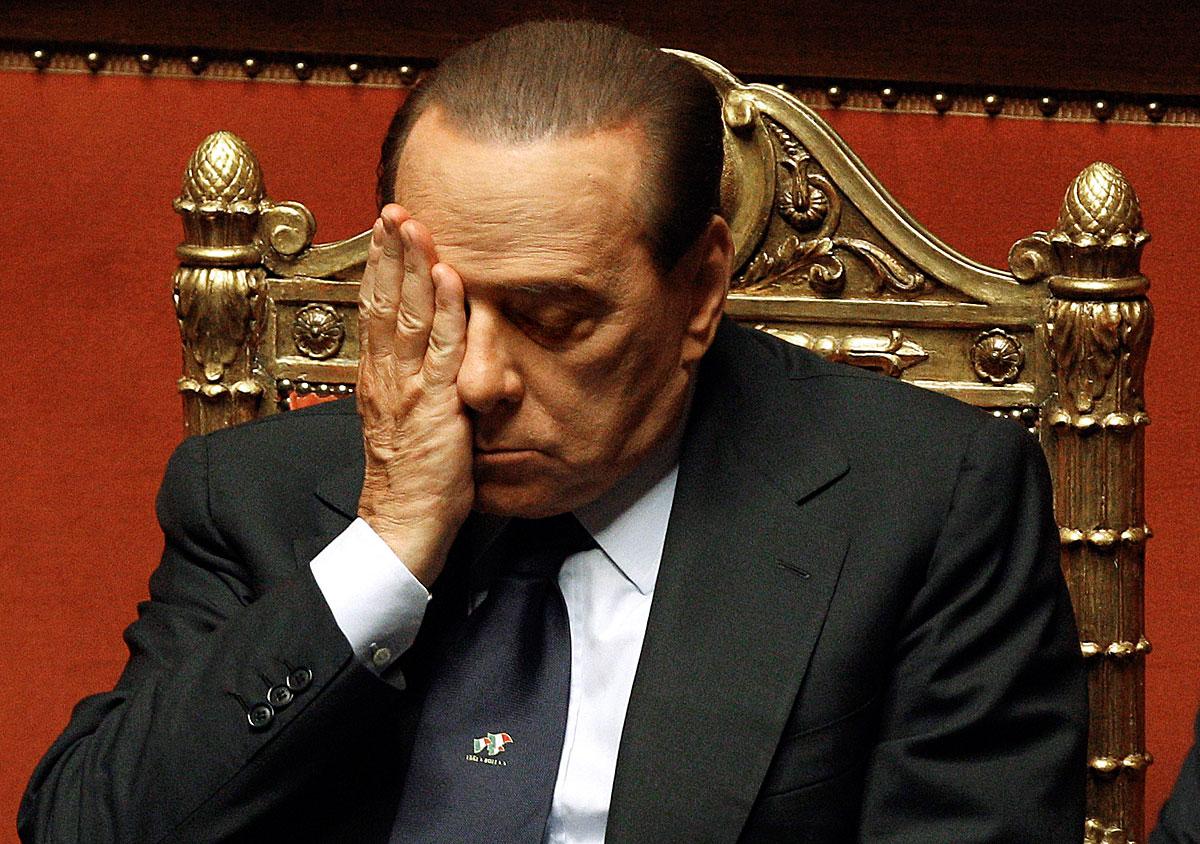A Silvio Berlusconi vezette jobboldalt új szexbotrány érte el