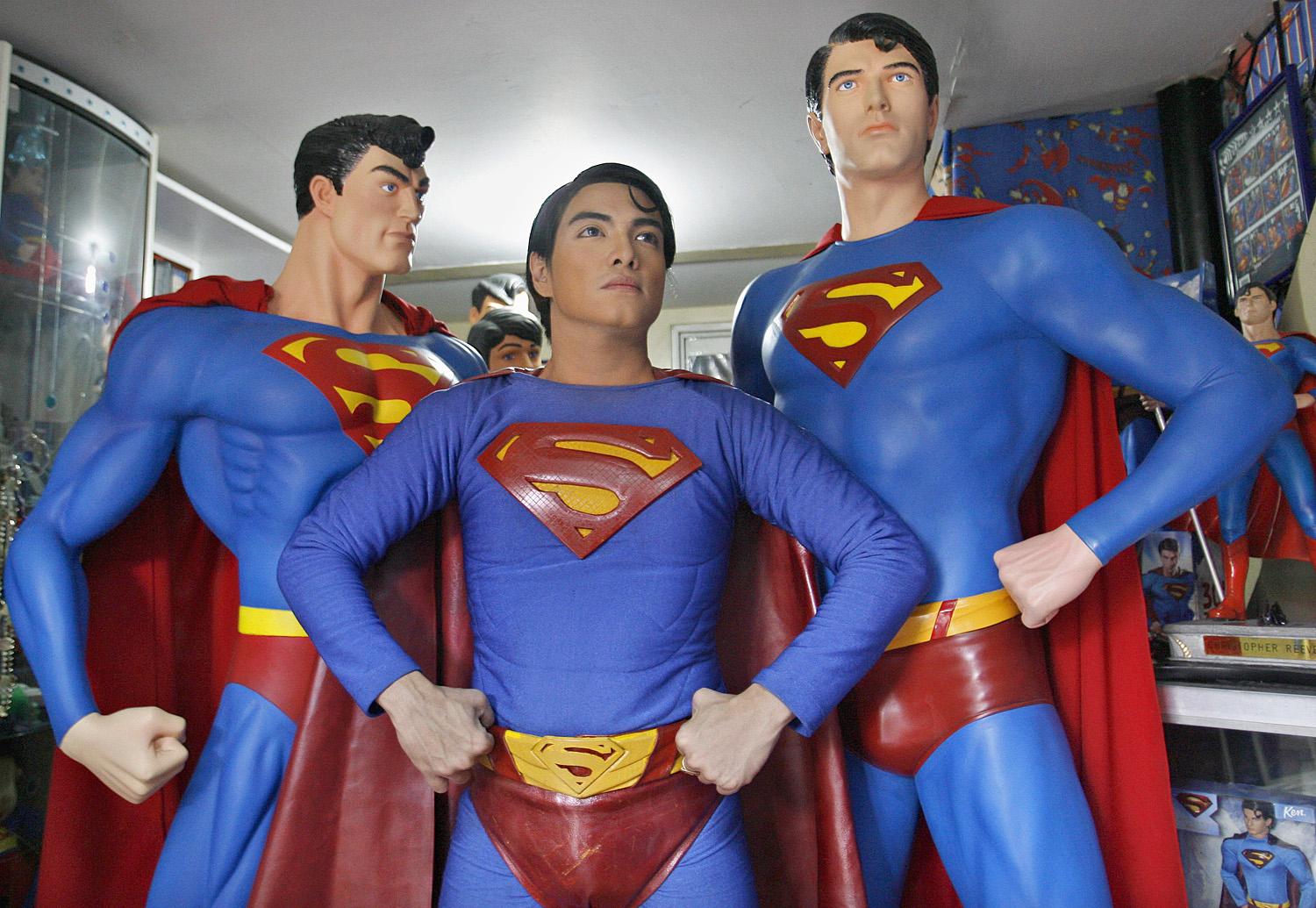 Herbert Chavez azzal szerzett tizenöt perc hírnevet, hogy Supermanné plasztikáztatta magát.
