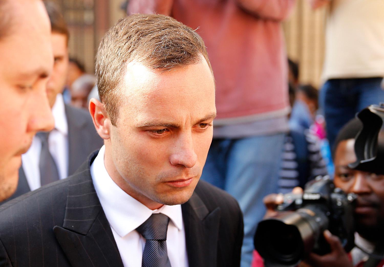 Pistorius láthatóan rosszul viseli az ügyész nyomást