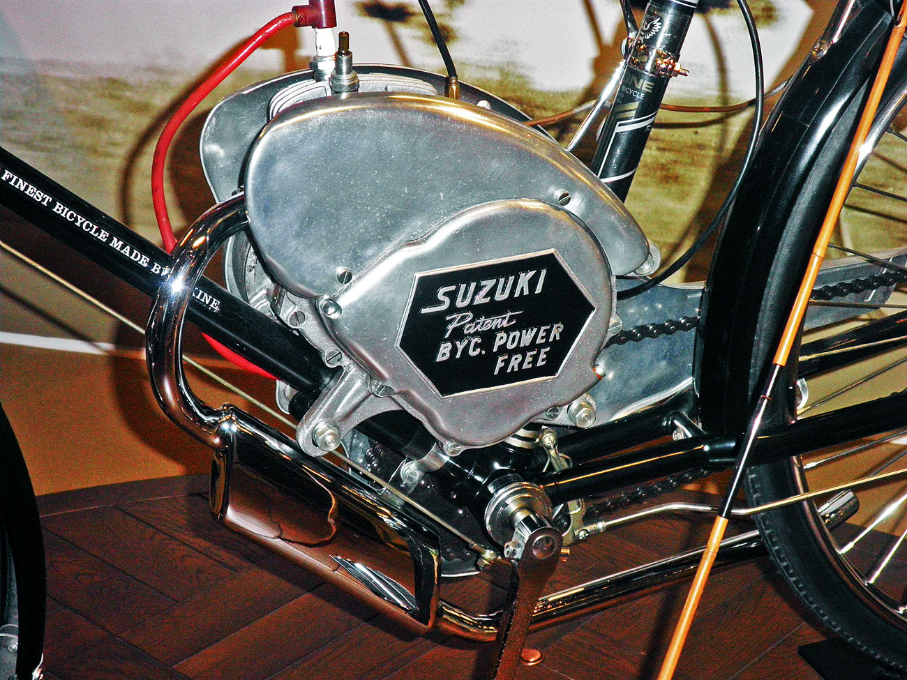A 36 köbcentis Power Free kerékpársegédmotor 1952-ből