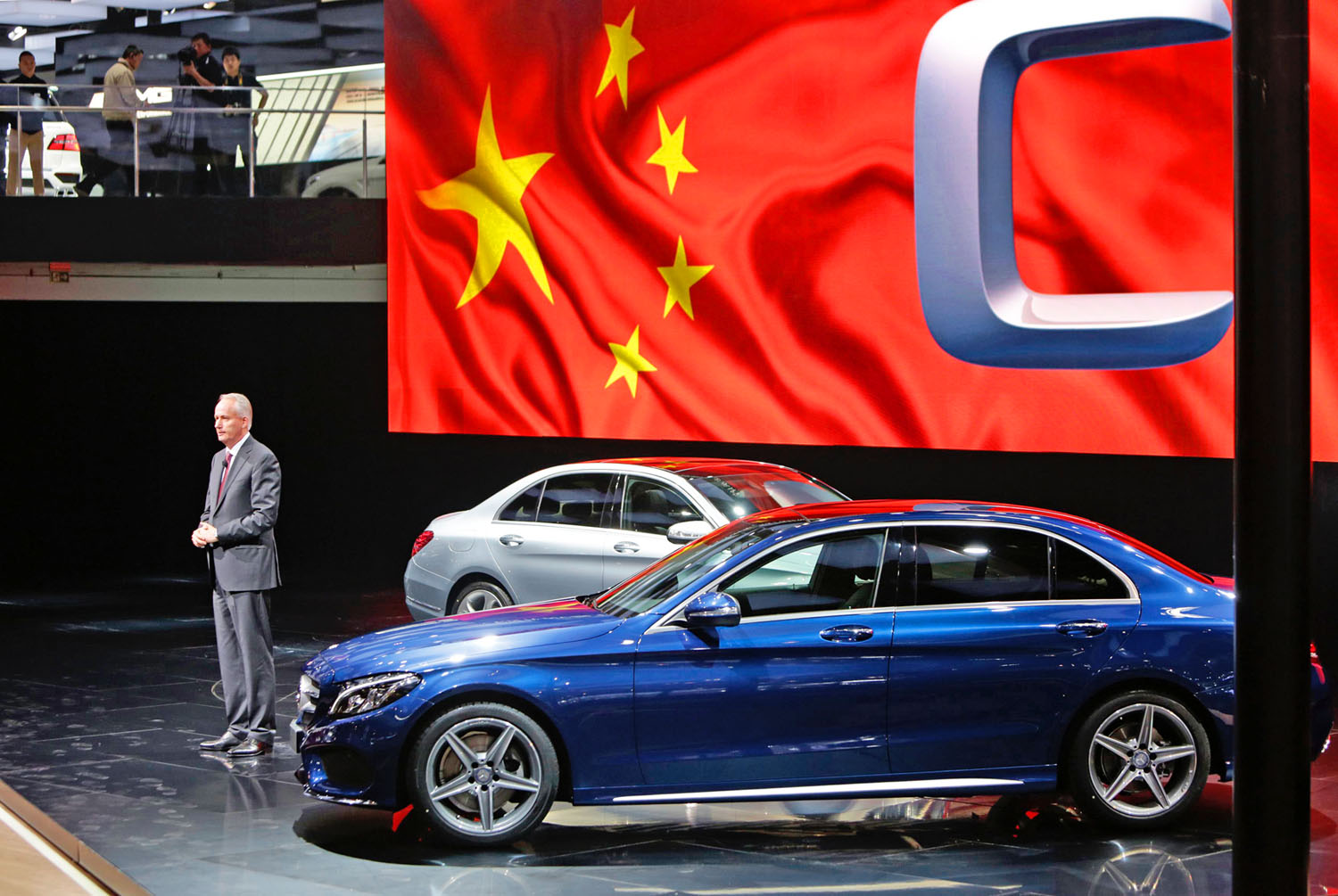 A C Mercedes hosszú változatát a Daimler kínai vezetője mutatta be