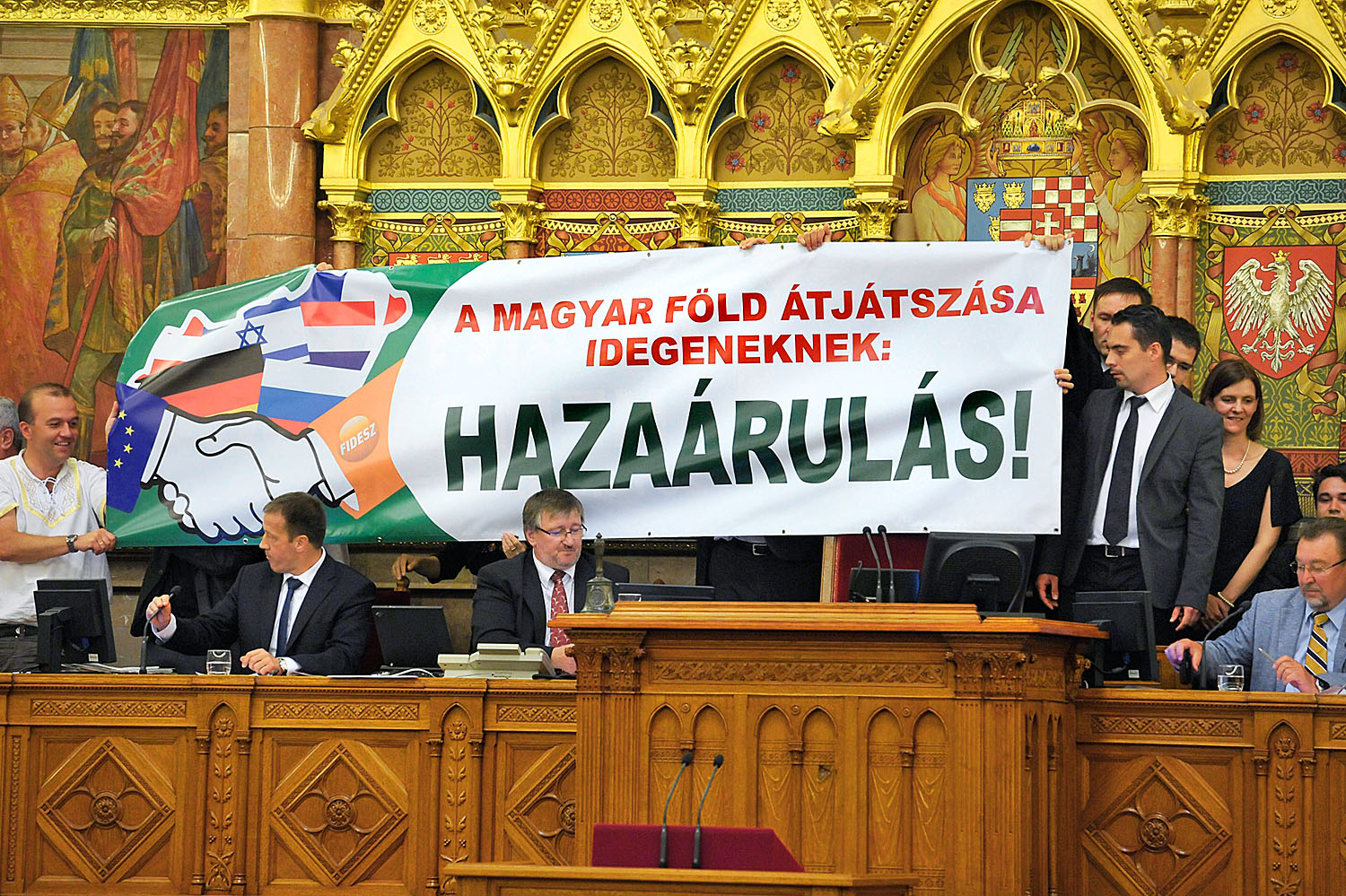 A Jobbik parlamenti demonstrációja júniusban