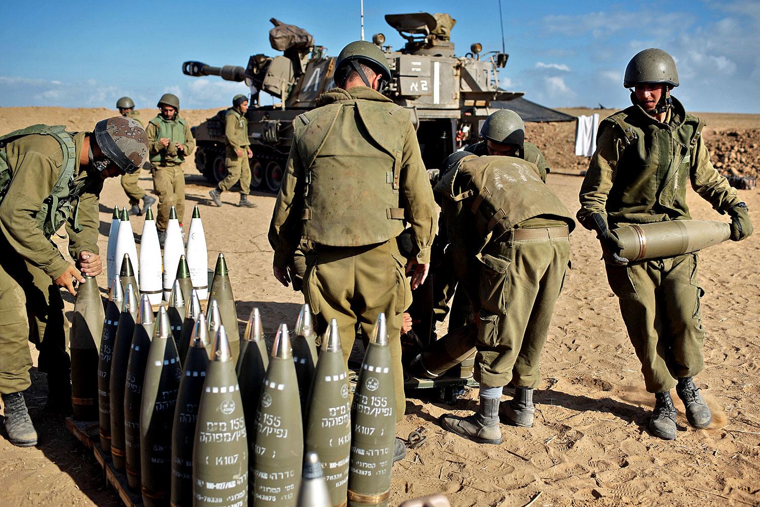 Az izraeli hadsereg már napok óta készen áll a szárazföldi offenzívára