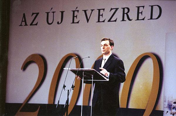 Orbán Viktor második évértékelője 2000-ben