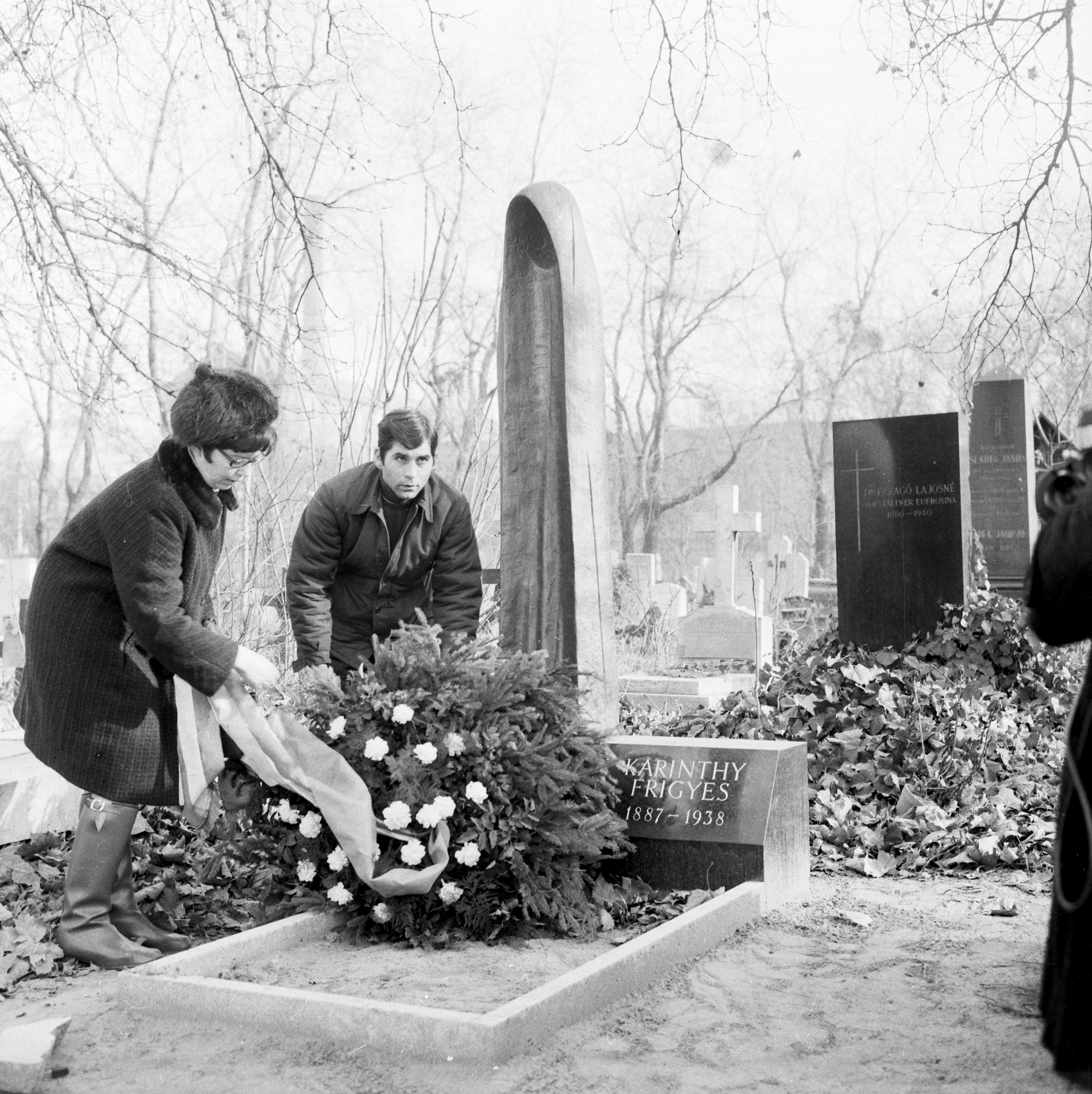 A síremlék a Kerepesi úti temetőben