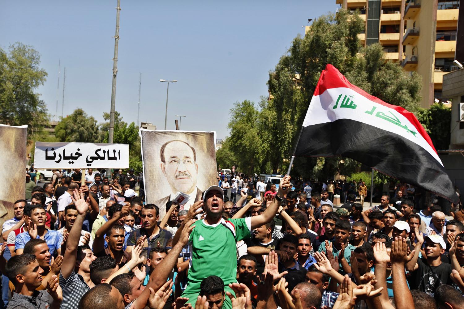 Maliki-hívei hétfőn Bagdadban
