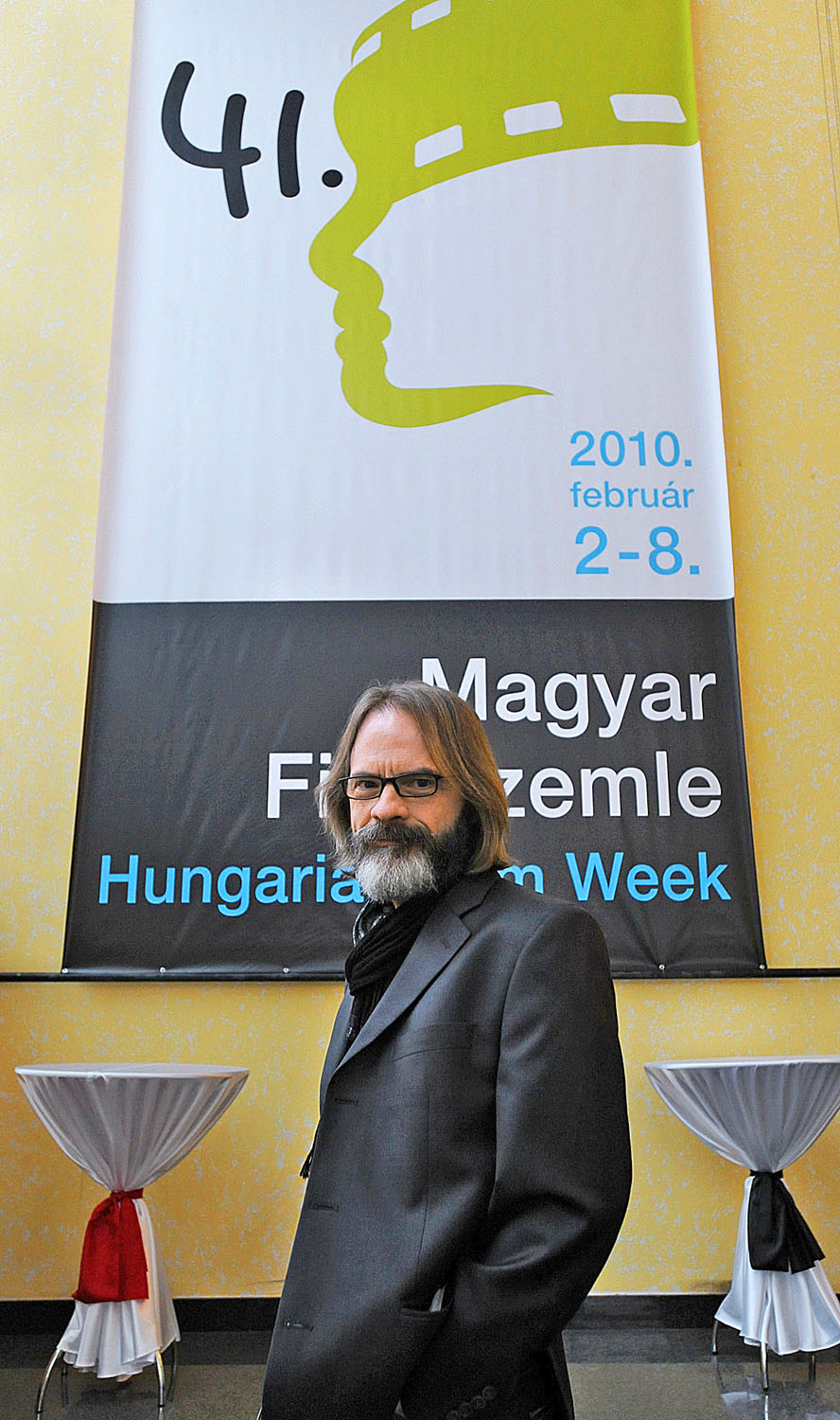 Novák Emil, amikor még ő szervezte a Szemletanács elnökeként a Magyar Filmszemlét