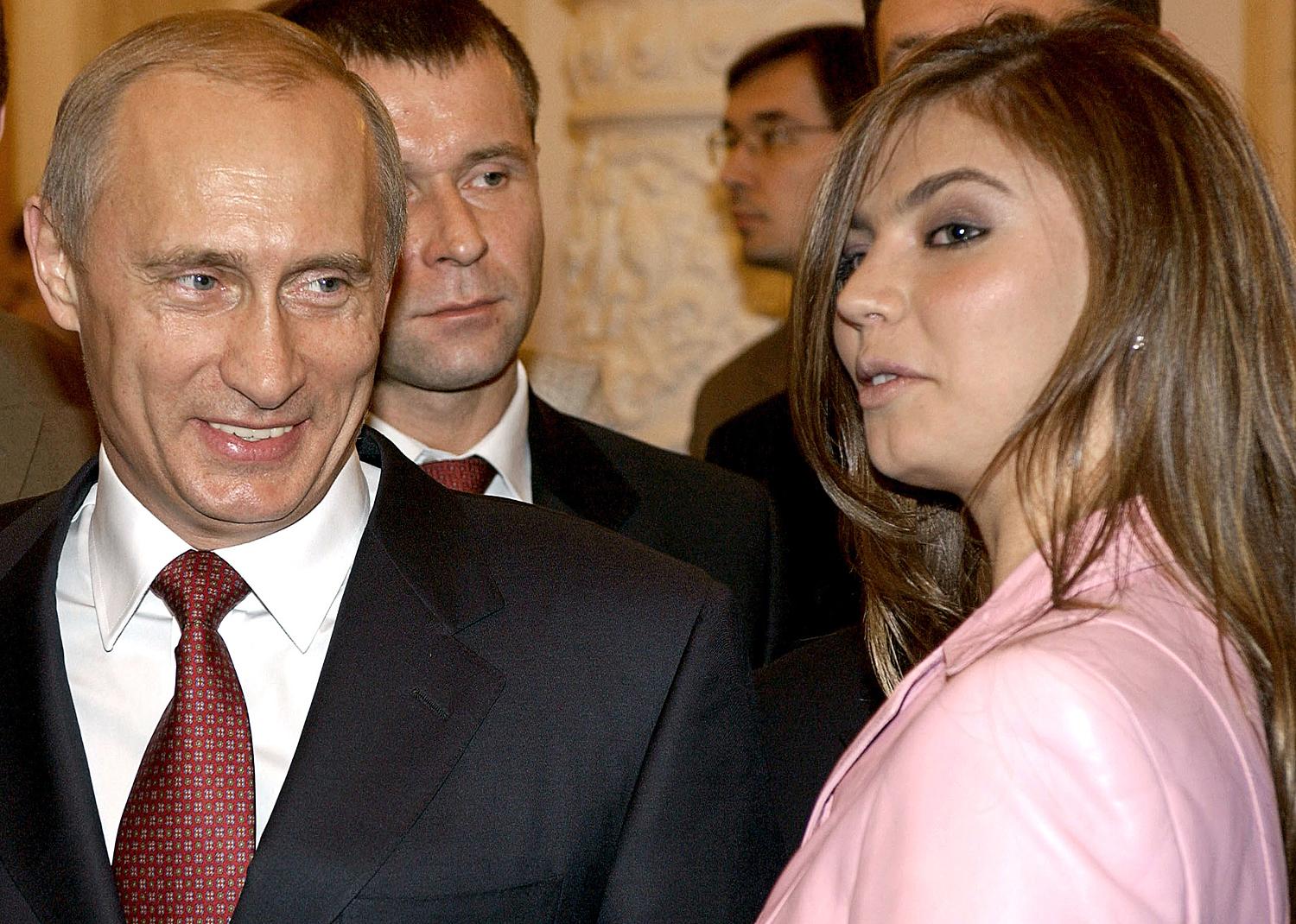 Vlagyimir Putyin és Alina Kabajeva