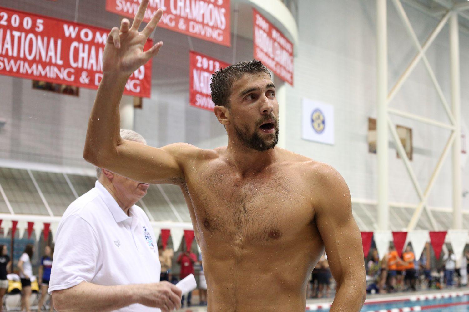 Phelps júliusbam a georgiai Athensben verseny után. Két év kihagyás, három kihágás