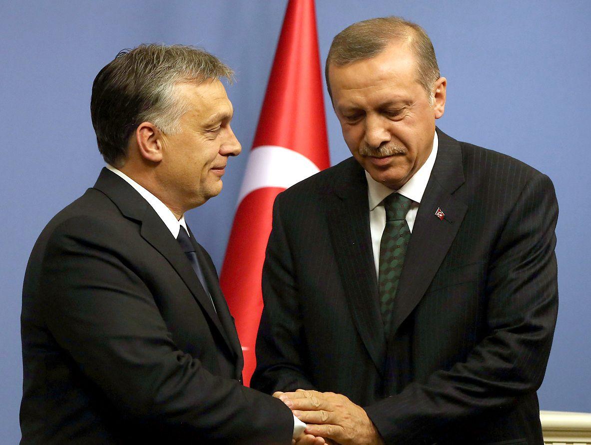 Orbán és Erdogan tavaly decemberben Ankarában. Felmerült a gyanú