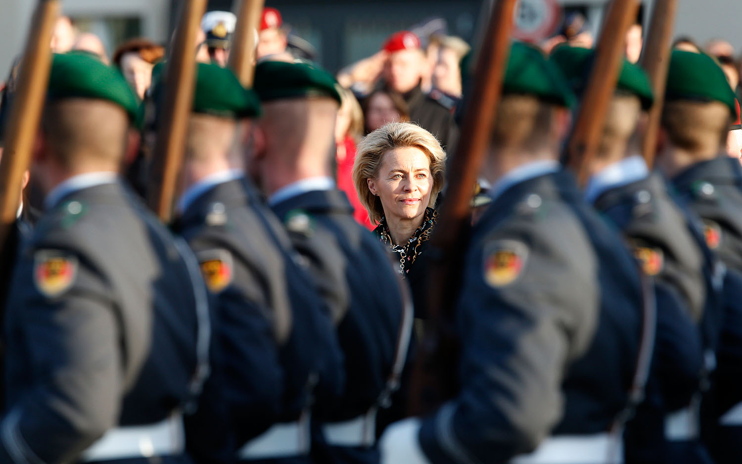 A német normákhoz képest Ursula von der Leyen honvédelmi minisztériumában igen kevés a női vezető