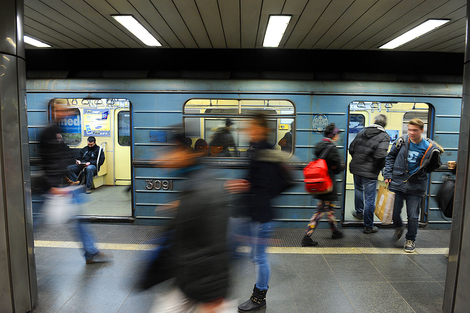A választási kampányban a politikusok nem nagyon foglalkoztak a metrófelújítás pályázatával