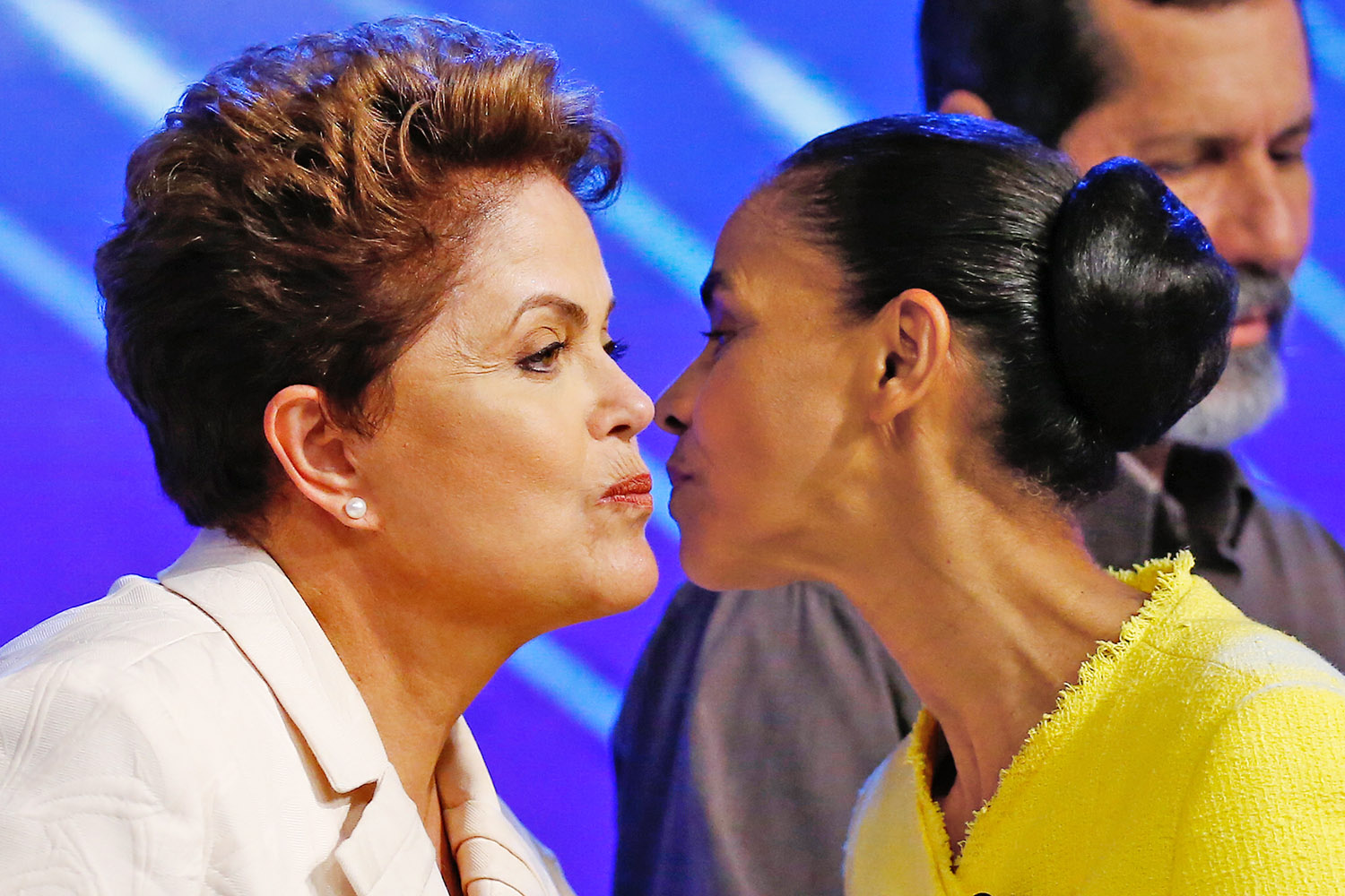 Dilma Rousseff (balra) és Marina Silva egy Rio de Janeiró-i tévévitán
