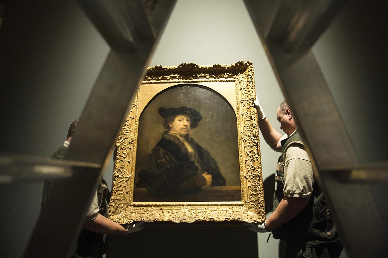 Rembrandt A festő önarcképe harmincnégy éves korában című festményét 25 milliárd forintra biztosították 