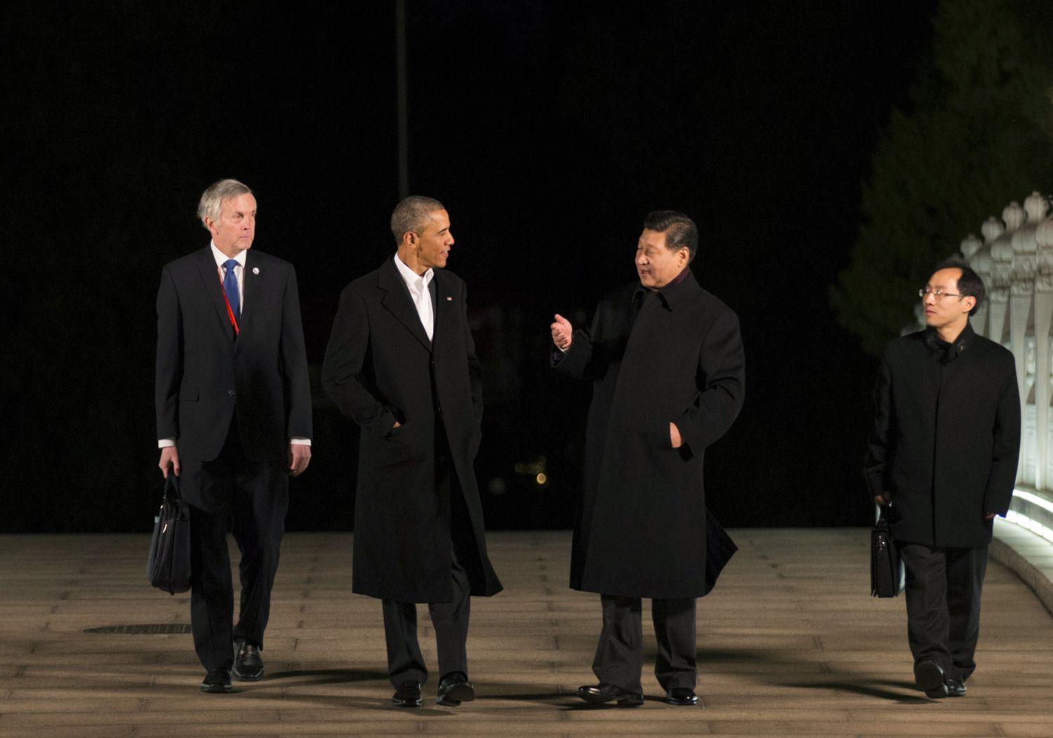 Obama és Hszi a hídon. A világ haszna