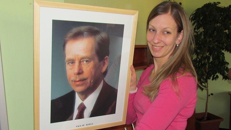 Václav Havel portréja került a falra.