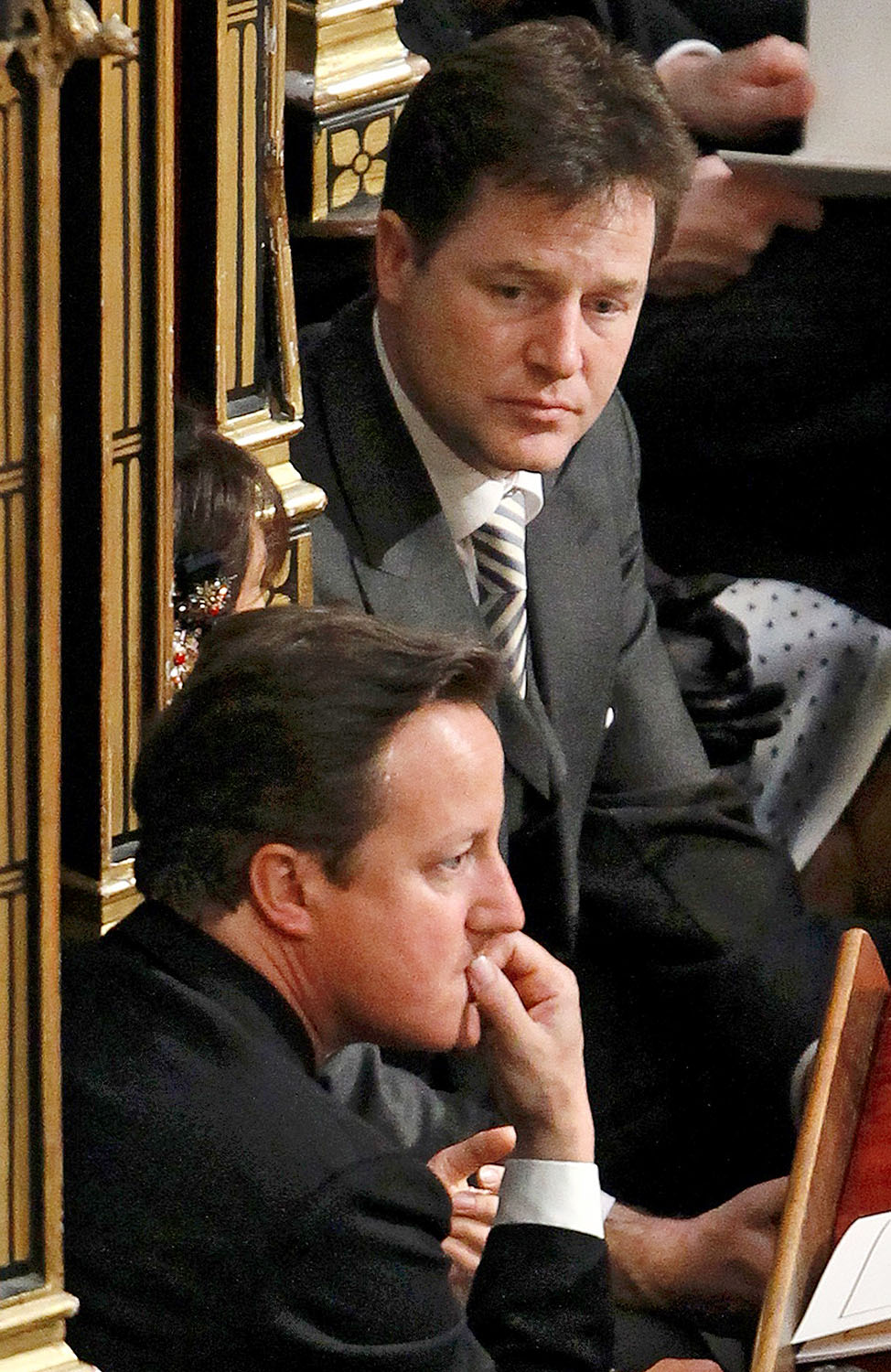 David Cameron brit kormányfő is sarcolna