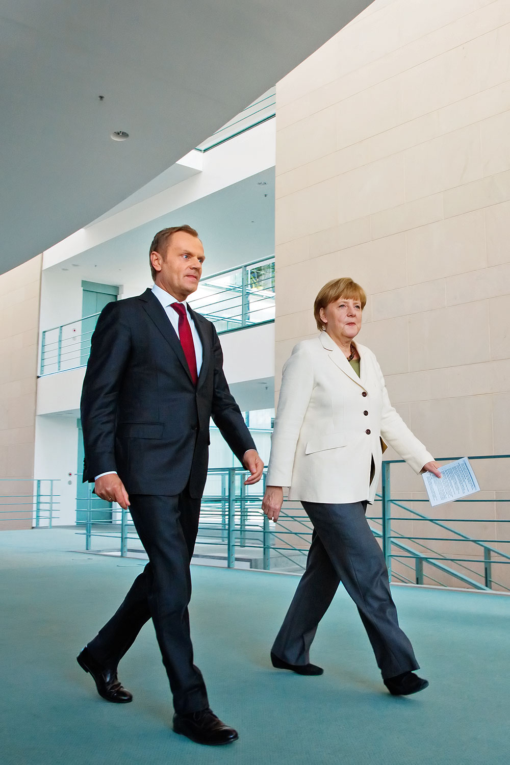 Tusk és Merkel idén áprilisban Berlinben. A német kancellár vette rá a lengyel kormányfőt a brüsszeli állásra