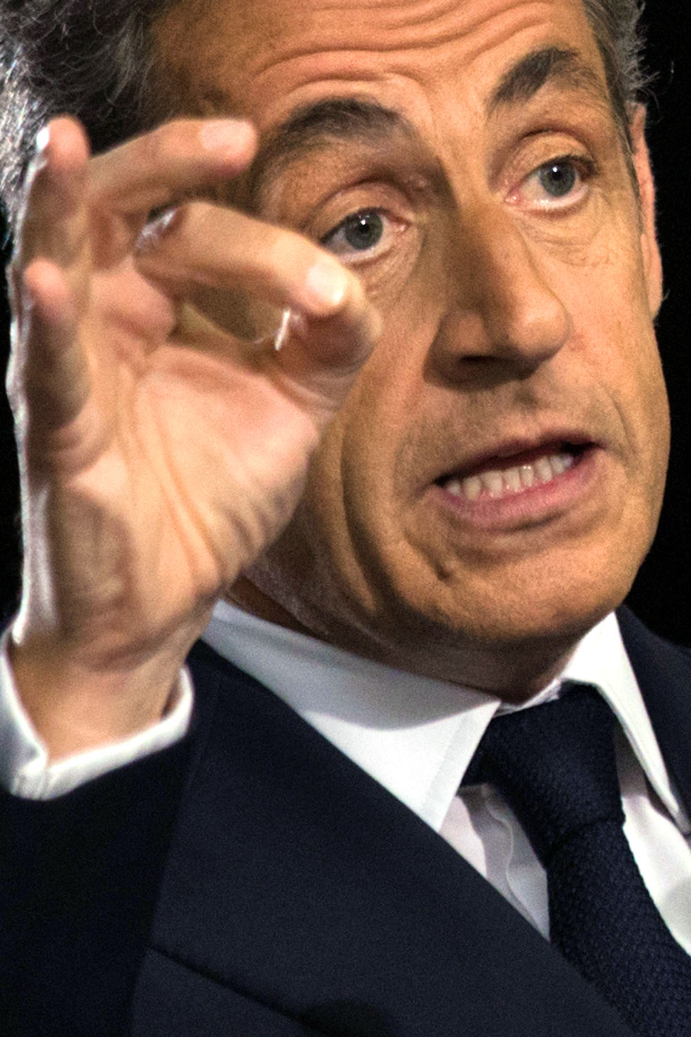 Sarkozy számára mindig jobbra van az út