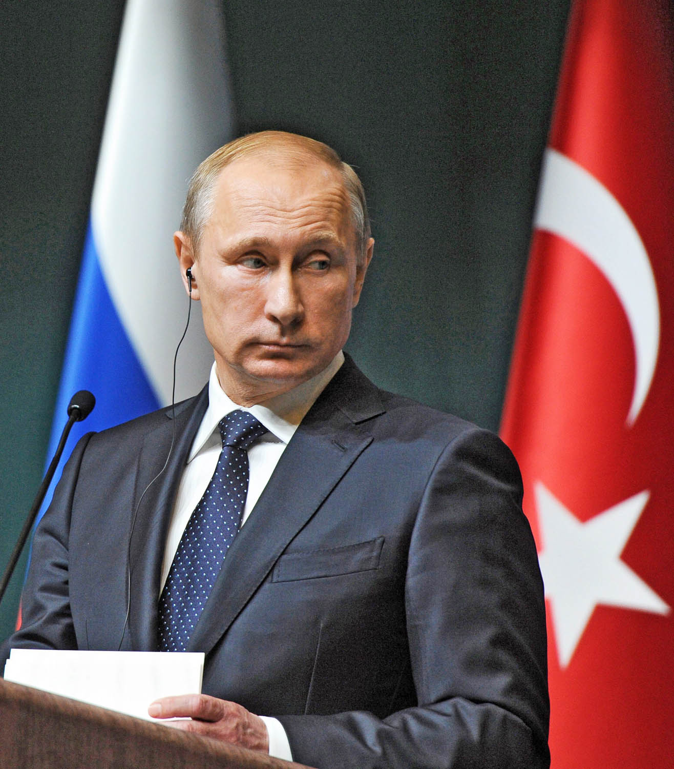 Az orosz elnök Ankarában. Megérkezett a fekete leves