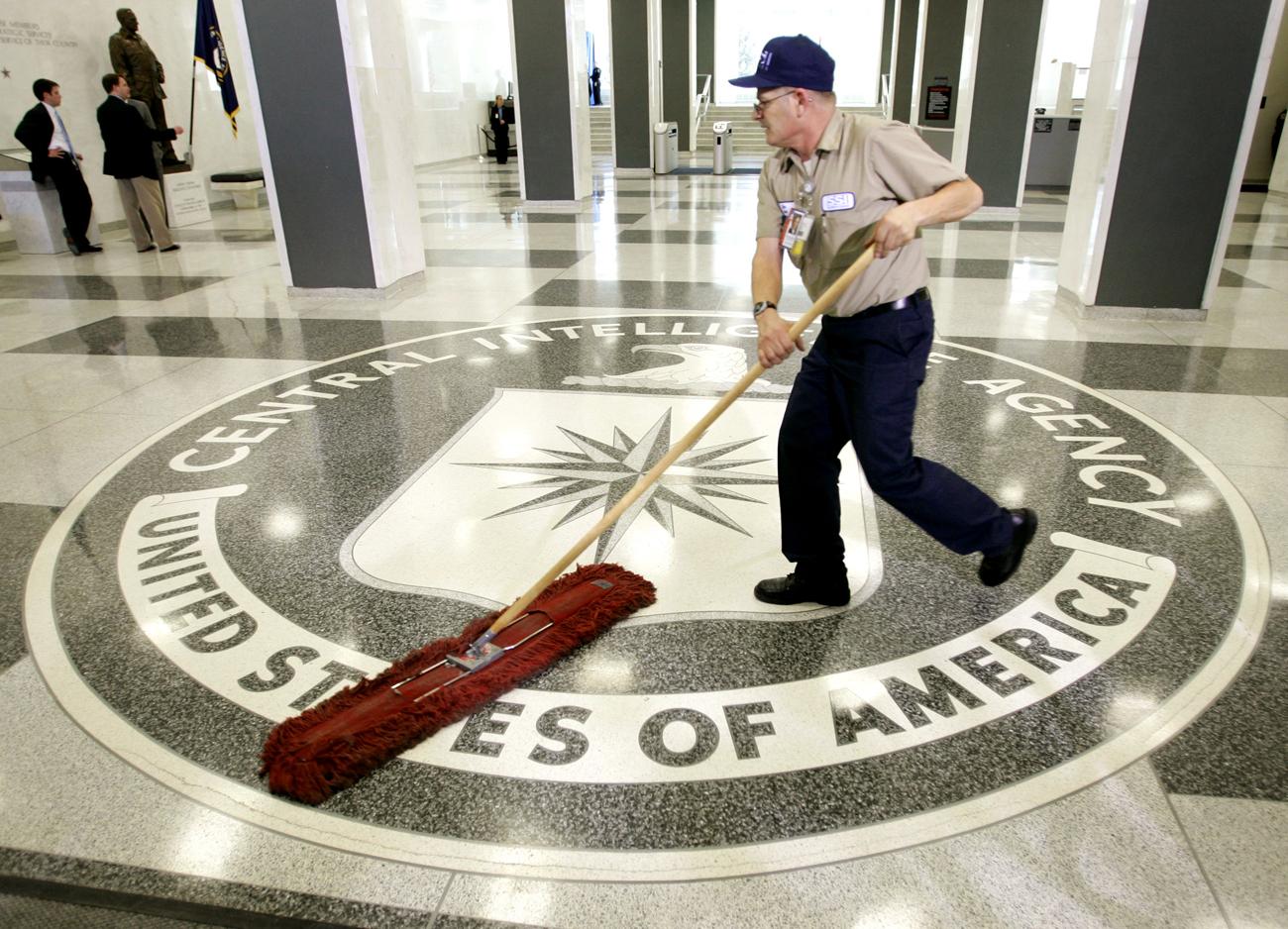 Takarítás a CIA főhadiszállásán. Most sem tiszták – állítja Mark Udall demokrata szenátor