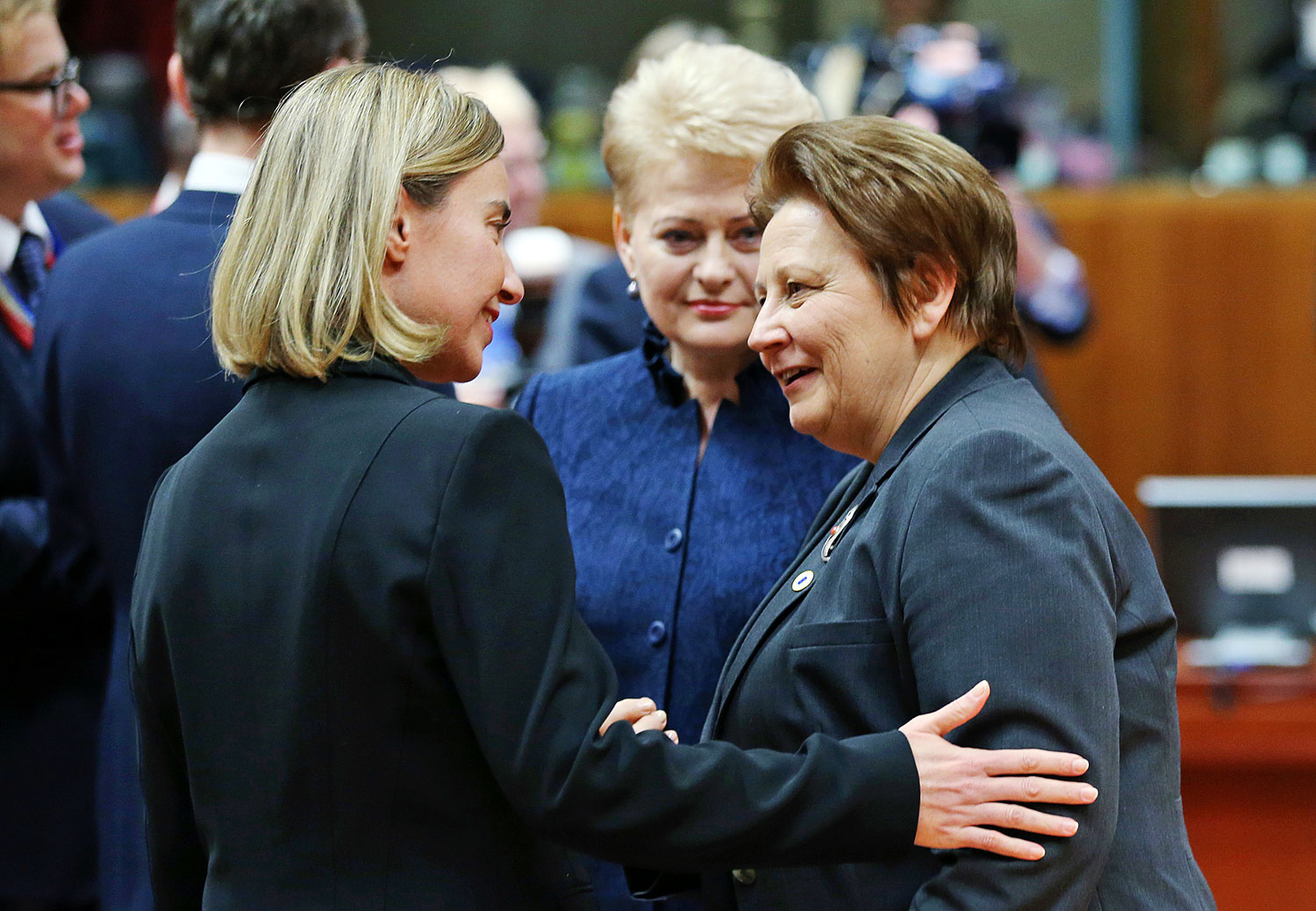 Mogherini EU-főképviselő, Grybauskaite litván elnök és a lett Straujuma