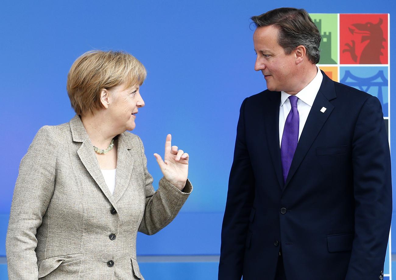 Angela Merkel és David Cameron a 2014-es walesi NATO-csúcson. 