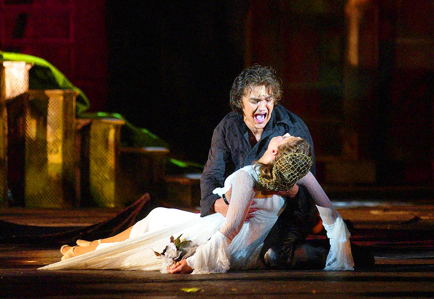 A Budapesti Operettszínház sikerelőadása a Rómeó és Júlia, Szinetár Dórával és Dolhai Attilával a főszerepben