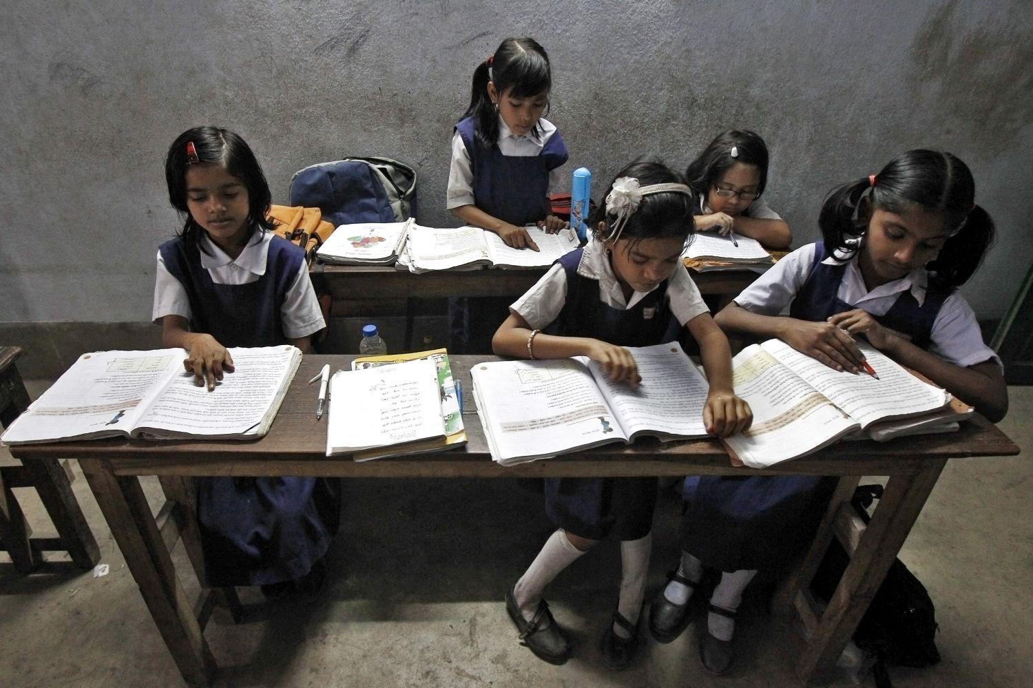 Iskolások Kalkuttában. A minőségi fordulatnak lehetnek jelei