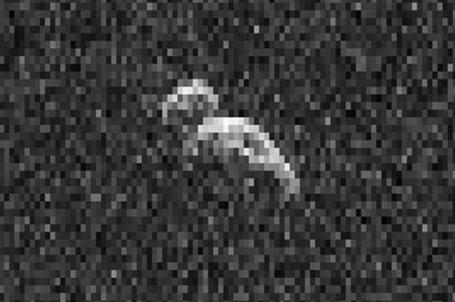 Ilyennek látta a NASA a 2004 BL86 kisbolygót tavaly