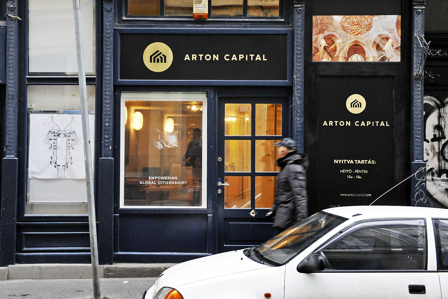 A közvetítő cégek közül egyedül az Arton Capital székhelye van Magyarországon