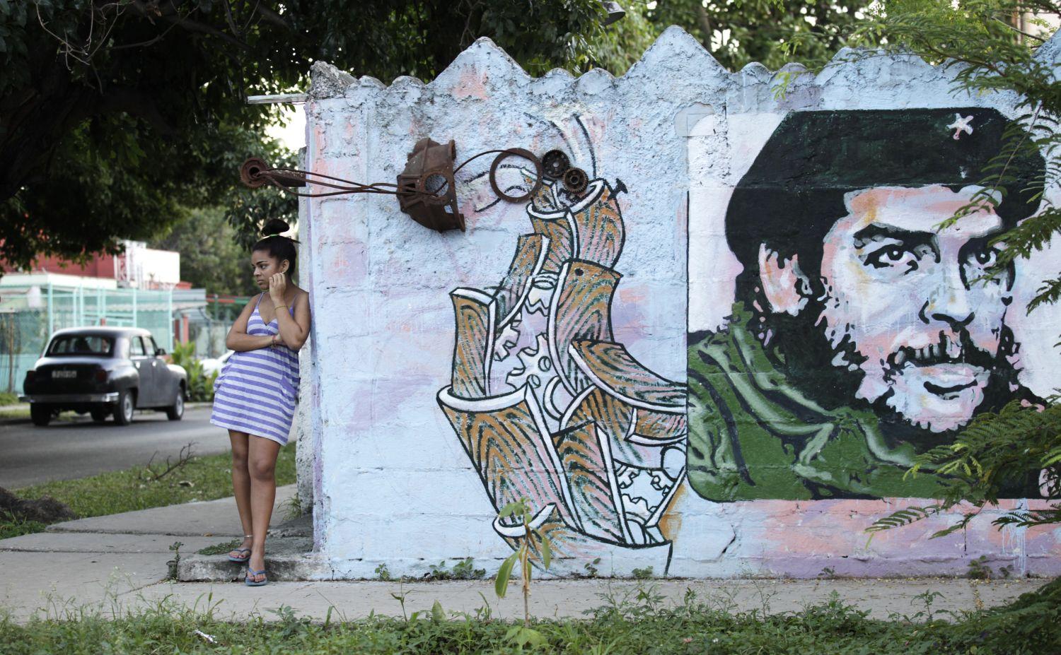 Guevara-graffiti Havannában. A kategóriákat eltörölték