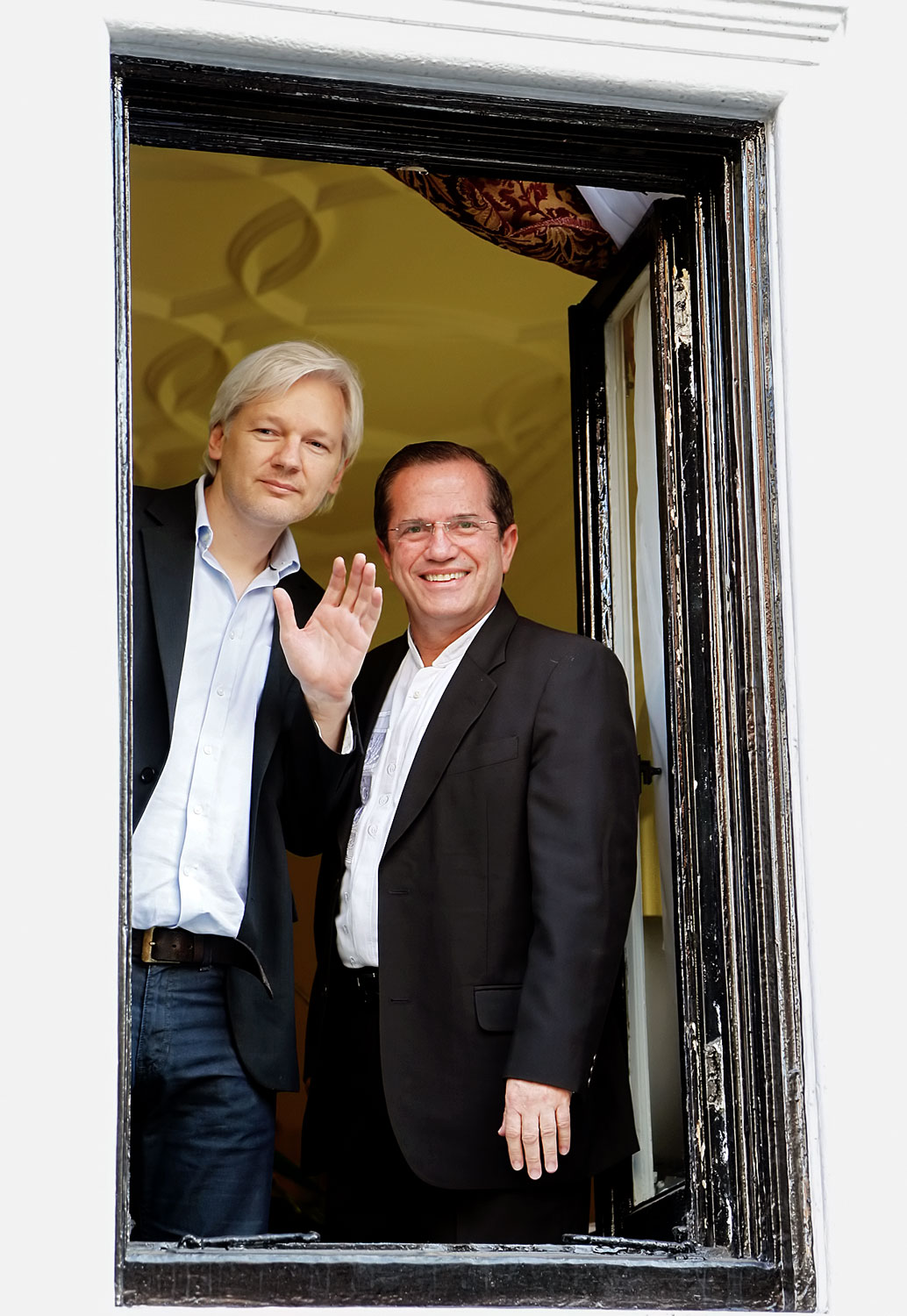 Julian Assange és Ricardo Patino ecuadori külügyminiszter