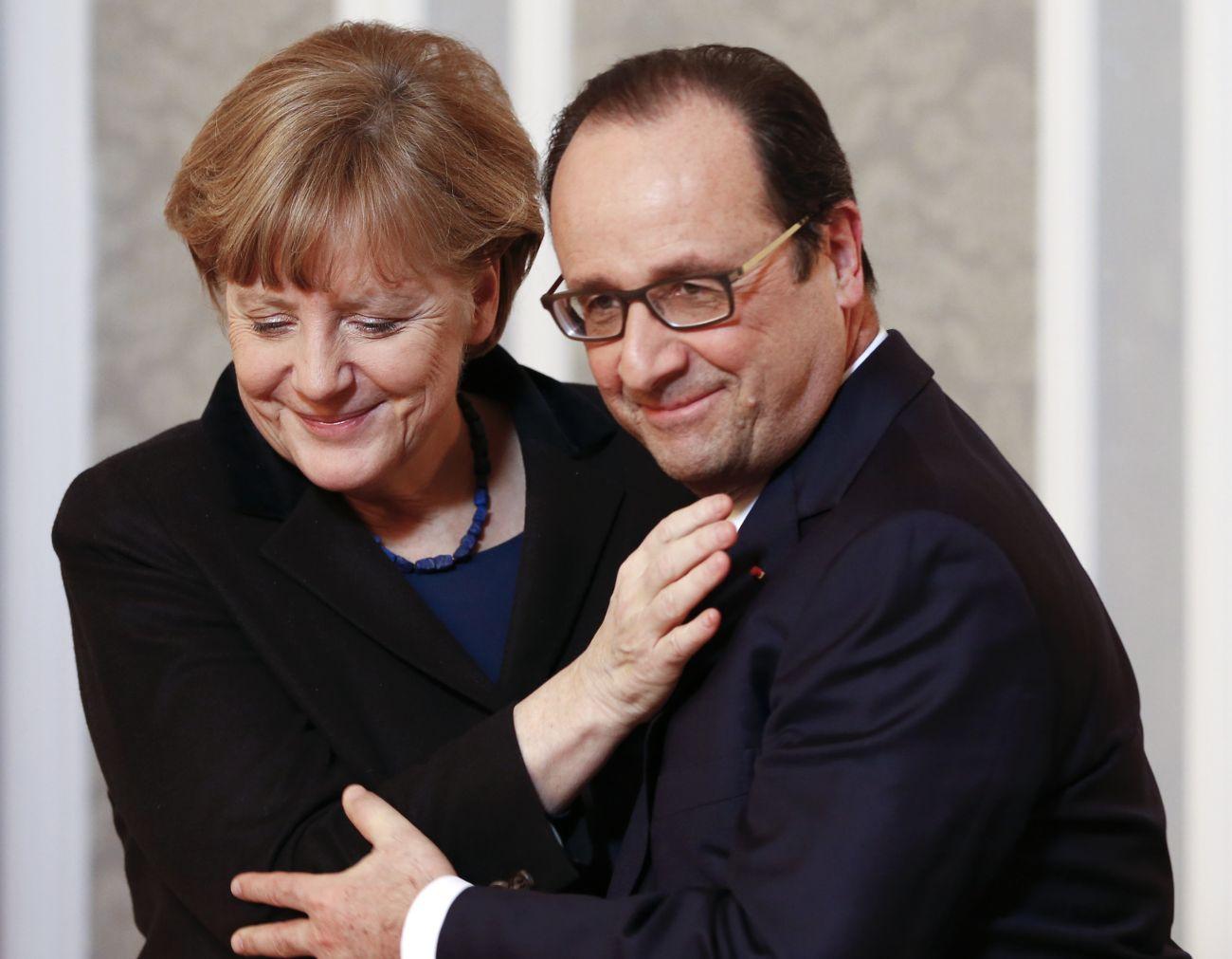 Merkel és Hollande közös pénteki sajtótájékoztatójuk után