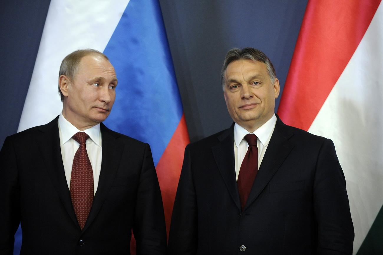 Putyin és Orbán Budapesten. Mint üveges tótnak