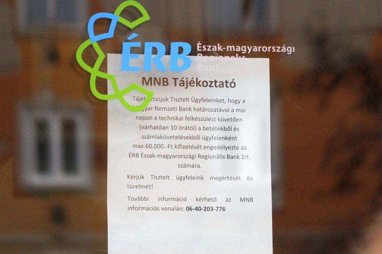 A DRB bankcsoport miskolci fiókjánál is rossz hírek várták a betéteseket