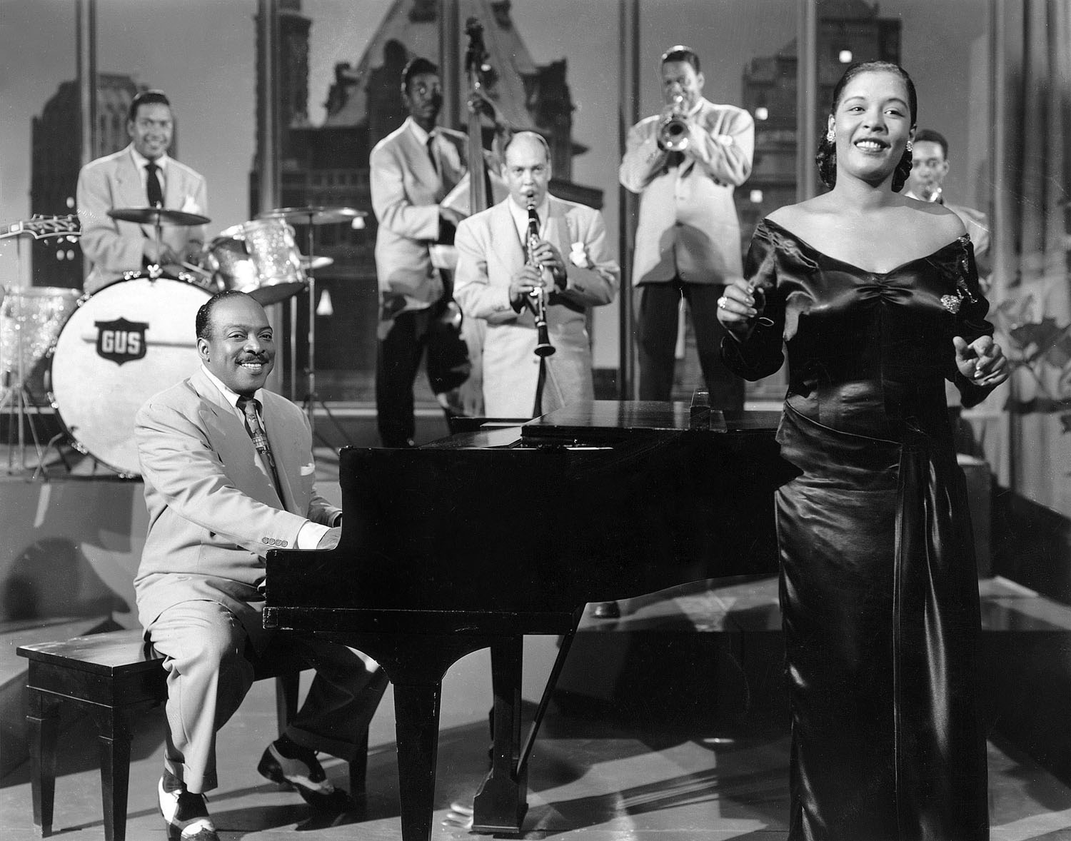 A szving fénykora: Count Basie és zenekara Billy Holidayt kíséri