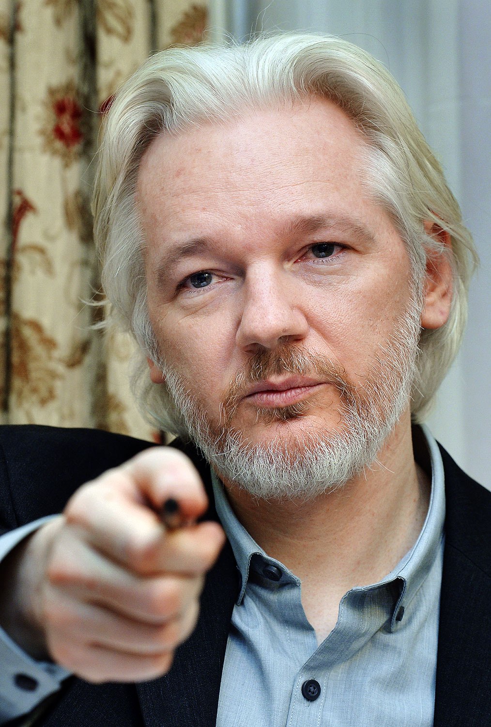 Assange az ecuadori nagykövetségen