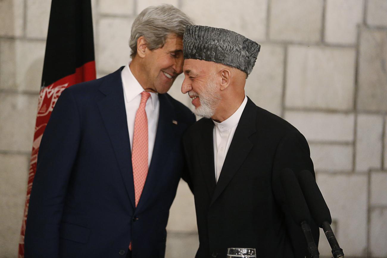 Karzai tavaly John Kerry amerikai külügyminiszterrel