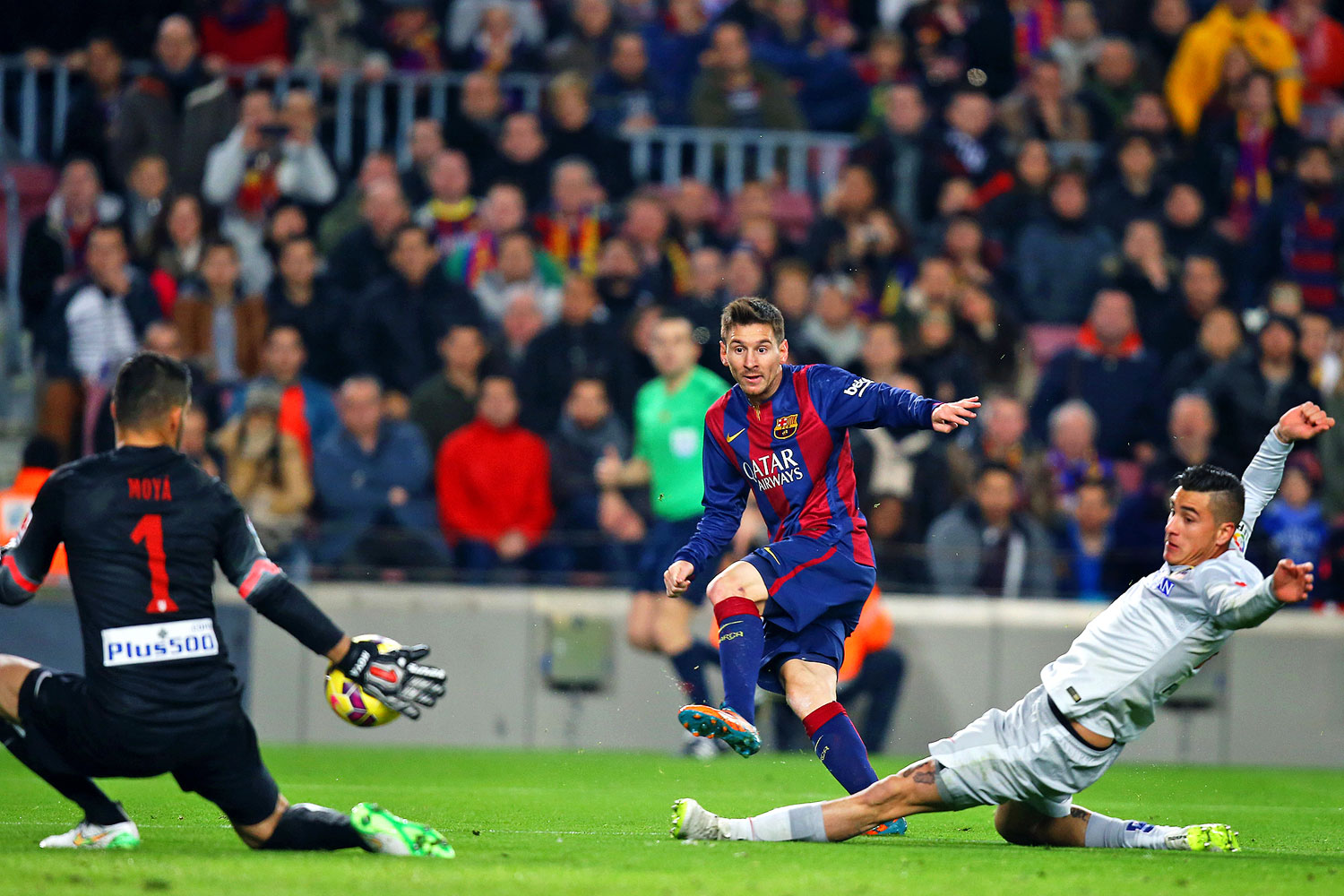 Messi gólt is lőtt a januári Barcelona–Atletico Madrid meccsen. A két csapat az eredeti terv szerint május 17-én, a bajnokság 37. fordulójában találkozna a spanyol fővárosban; kérdés lesz-e mérkőzés
