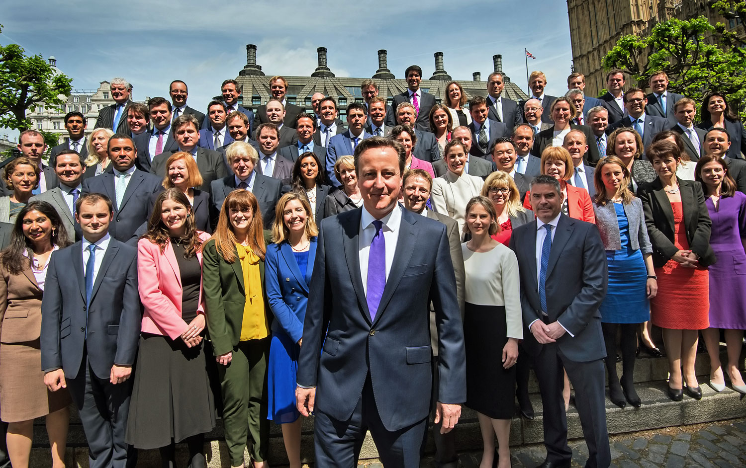 David és csapata. Cameron a toryk első mandátumos parlamenti képviselőivel