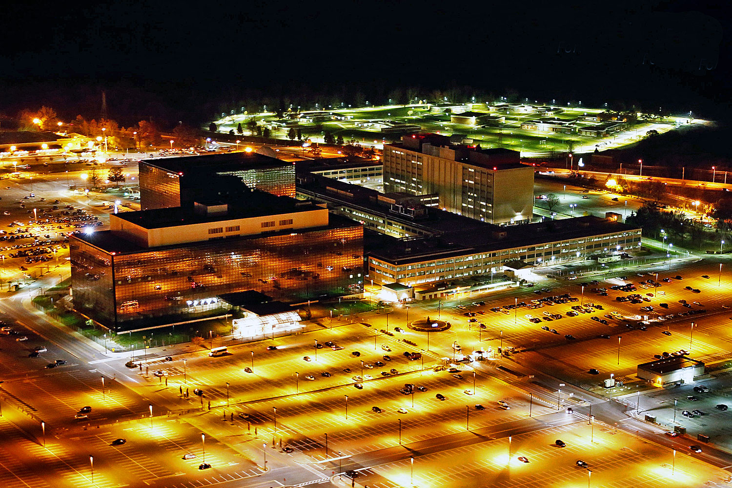 A parkoló mérete jelzi az NSA marylandi központjának nagyságát 