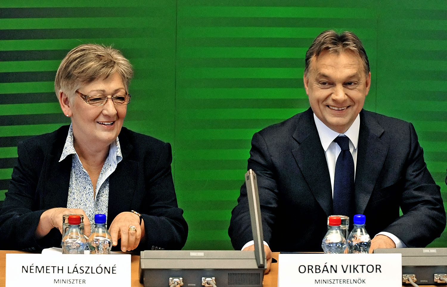 Németh Lászlóné és Orbán Viktor. Szűk körben döntöttek