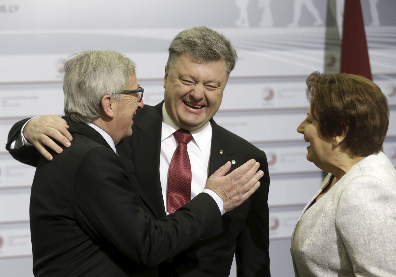 Petro Poreosenko ukrán elnök a csúcsztalálkozón. Gyorsítanának az integráción