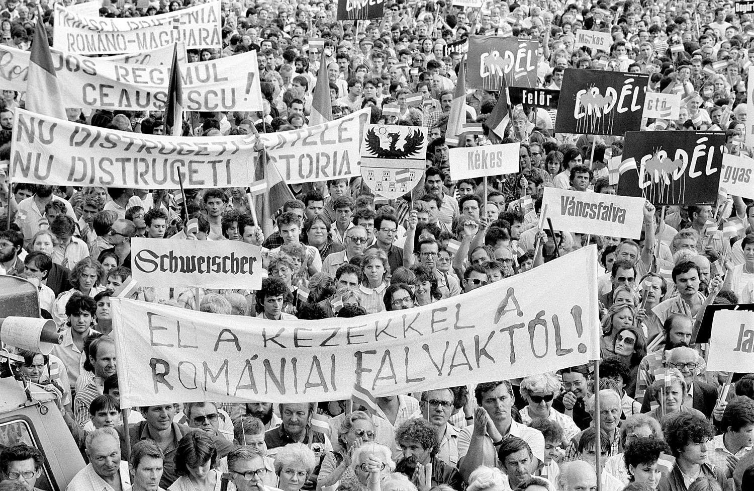 Budapestenn 1988-ban százezren tiltakoztak a Ceausescu-féle „homogenizálás” ellen