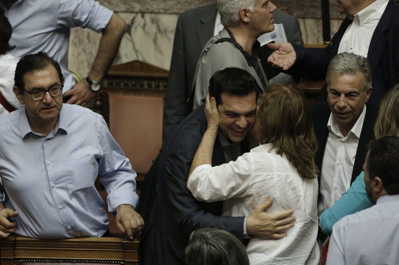 Ciprasz tegnapelőtt a görög jacóvaslatokról szóló parlamenti szavazás után. Elszámította magát