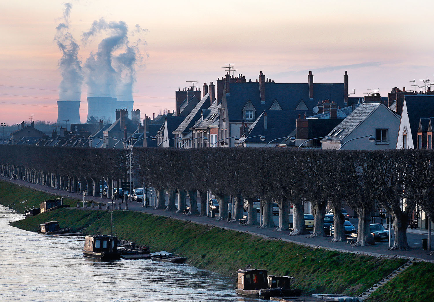 Loire menti idill atomerőművel