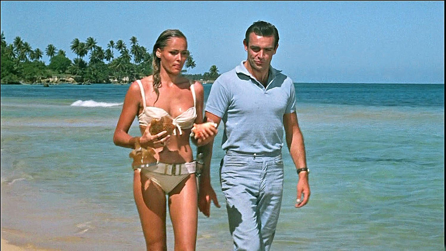 Ursula Adress az első Bond-lány és Sean Connery az első 007-es